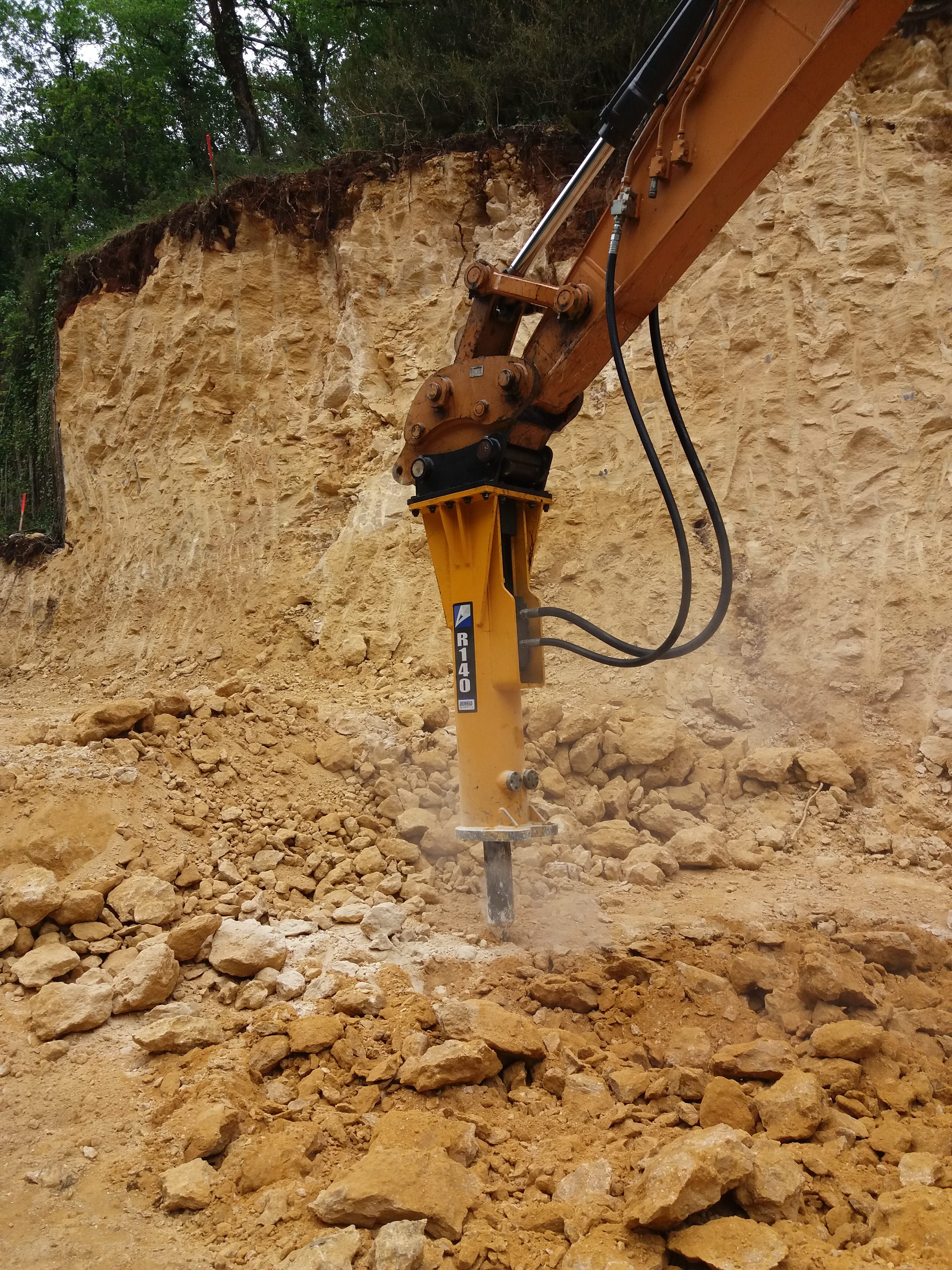 BRISE ROCHE HYDRAULIQUE ARROWHEAD R75 6,5 - 8,5 tonnes - Image 6