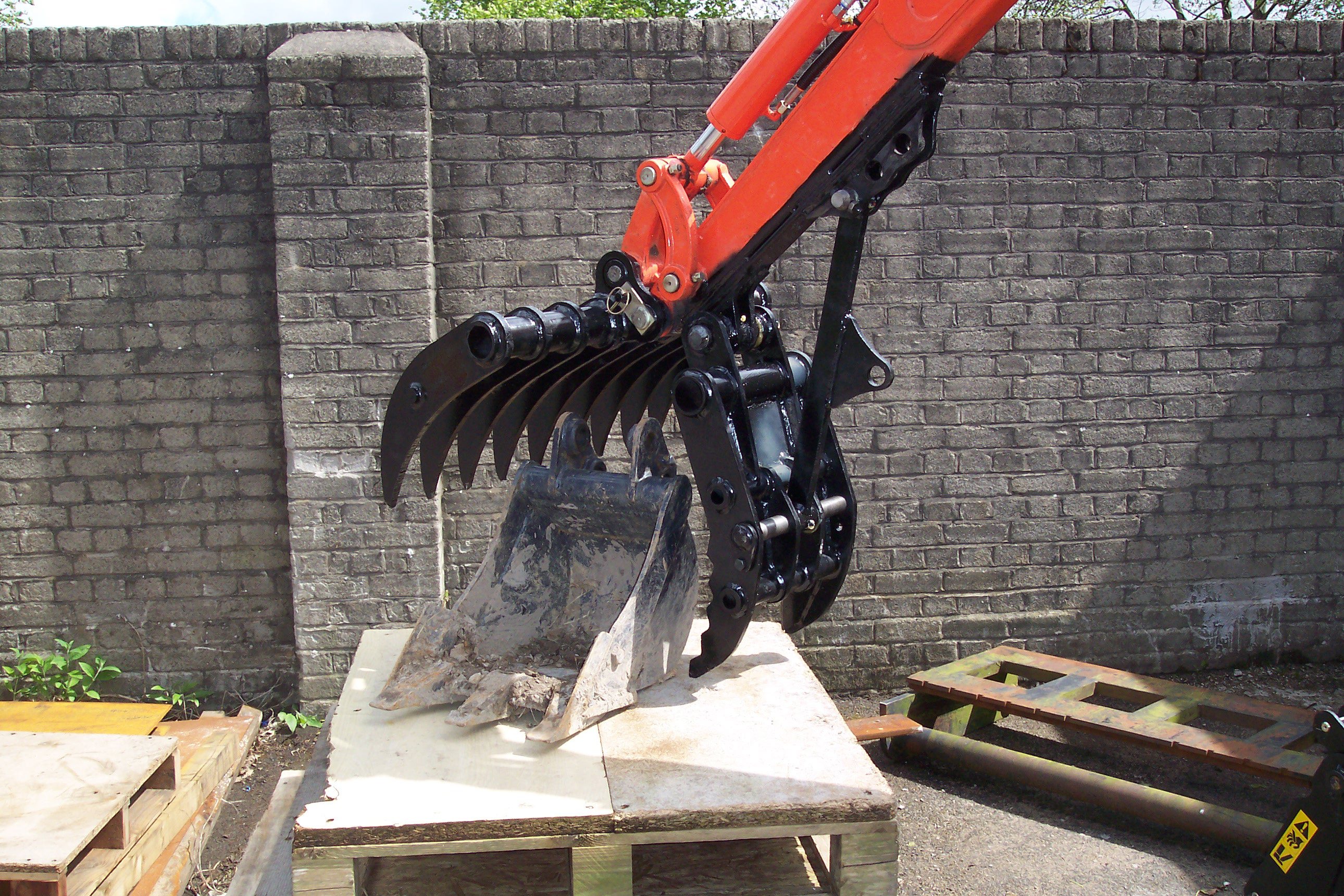 POUCE MECANIQUE POUR MICRO PELLE - Image 2